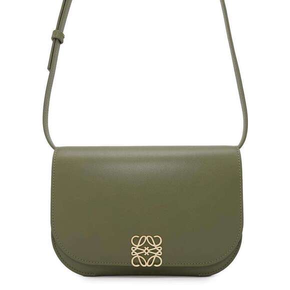 LOEWE Green Shoulder Bag - Picture 1 of 15